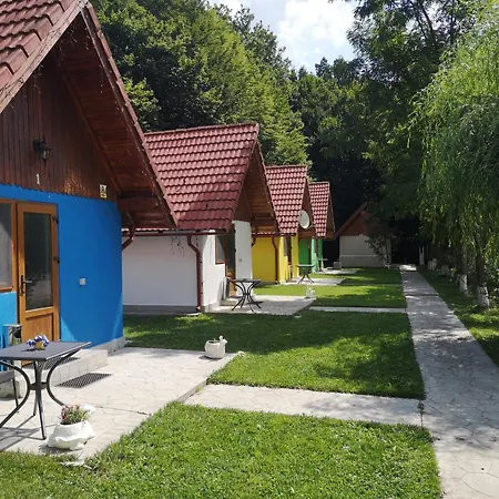 Aterman'S Cottages Persani Exterior foto